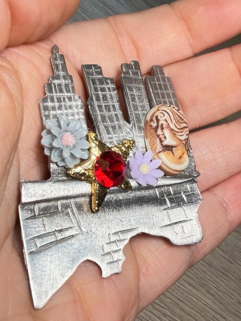 UltraCraft Vintage Cityscape Brooch Handmade Upcycled Cameo Flower Pin